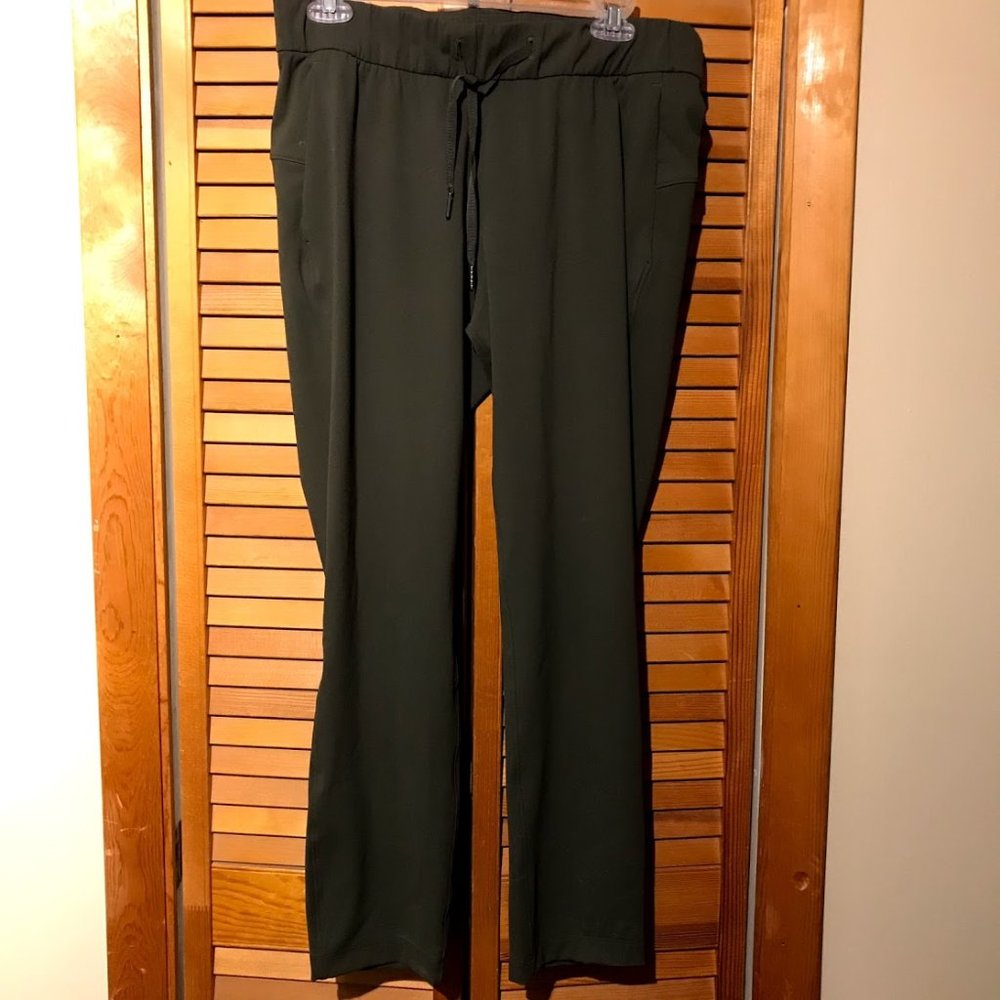 Lululemon pants
